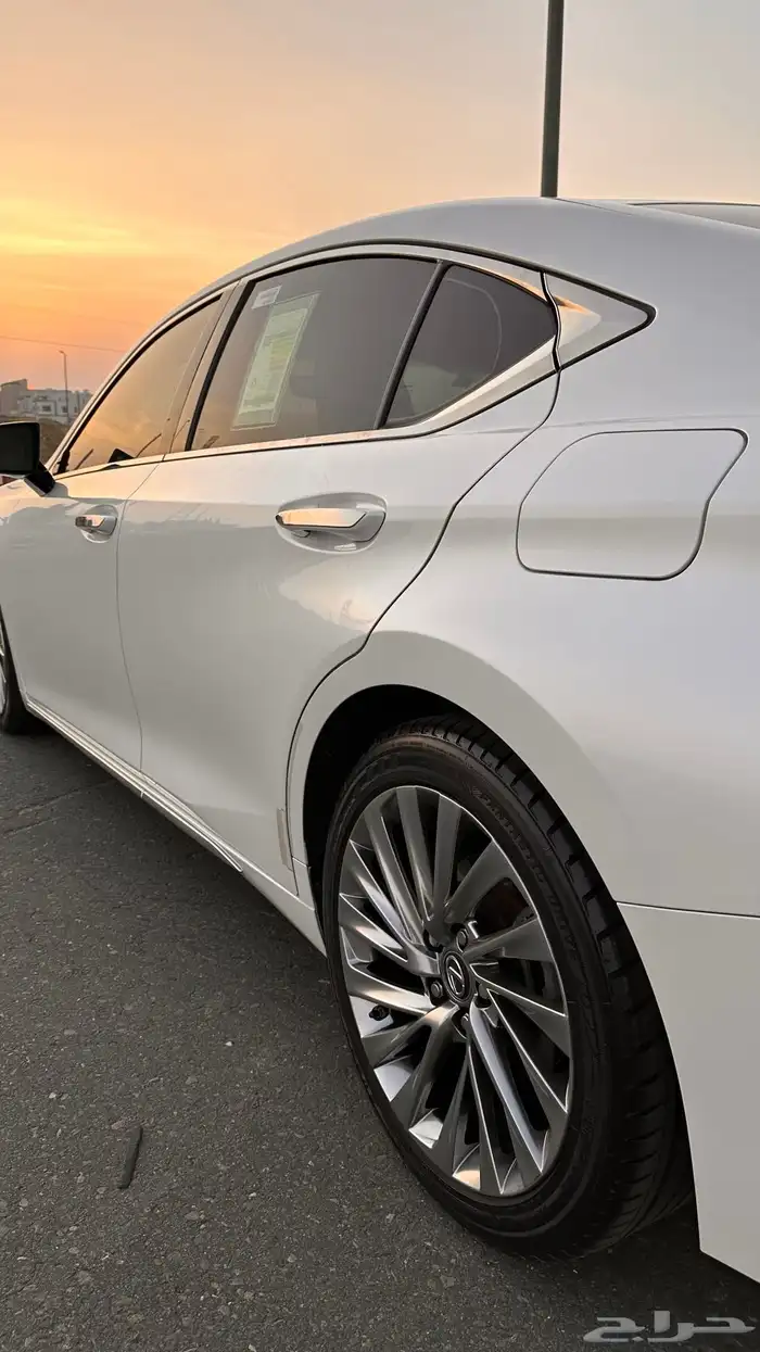 لكززس es اخو الجديد 0