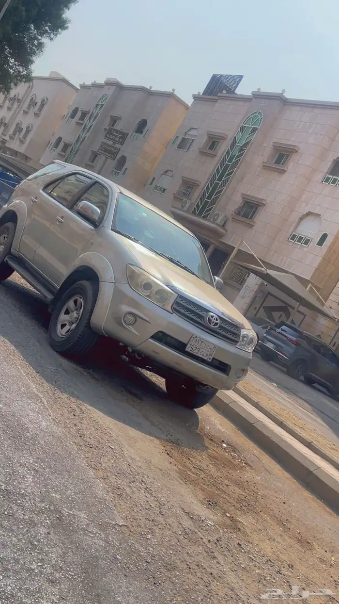 فورتشنر 2011 0