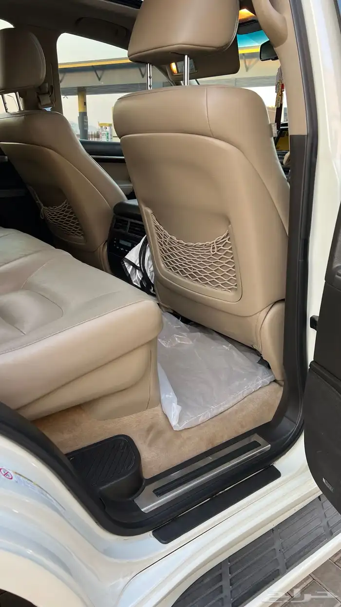 لاندكلوزر في اكس ار 2010 14