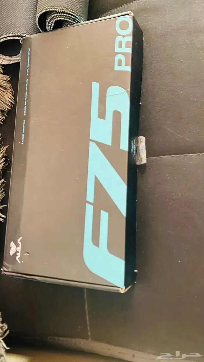 ماوسات احترافيه لاسلكيه و كيبورد لاسلكي احترافيه و مبرد لاب 1