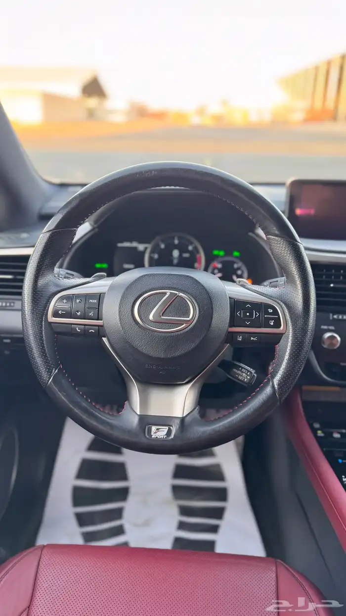 للبيع لكزس RX350 - 2016 اف سبورت فل كامل بحالة الوكاله 10