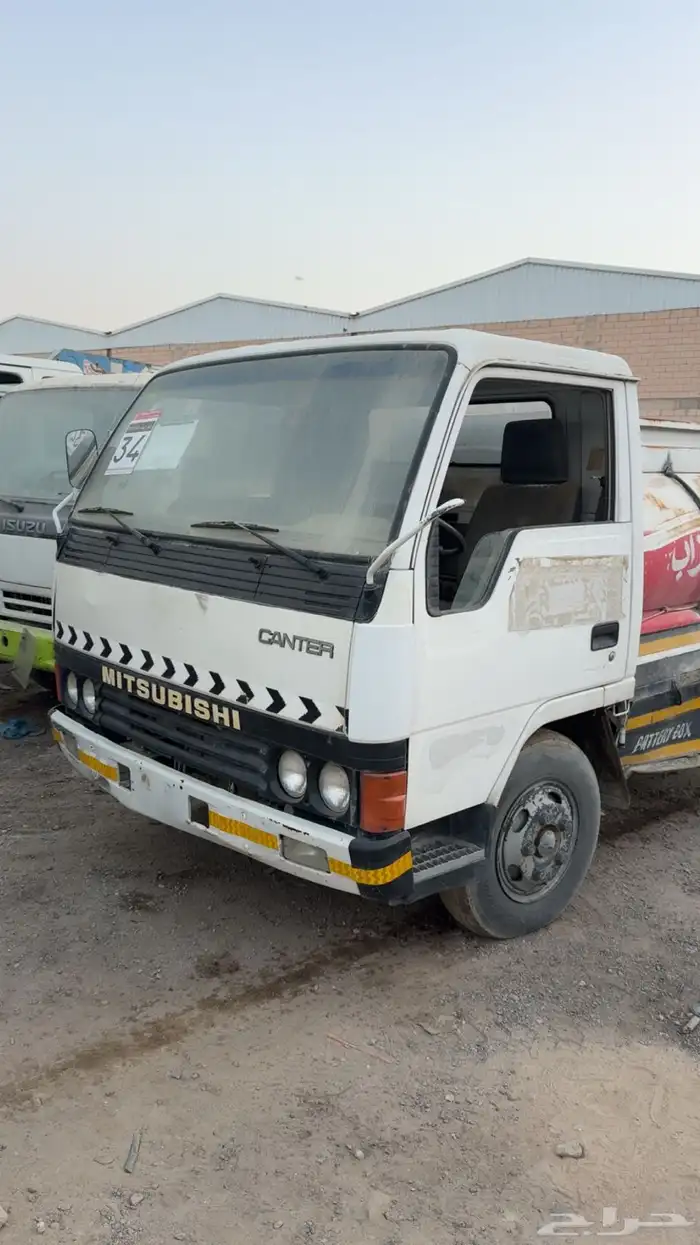 دينا ميتسوبيشي كانتر موديل 1994 3
