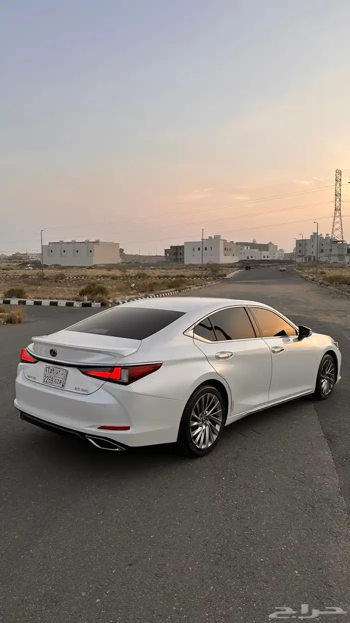 لكززس es اخو الجديد 8