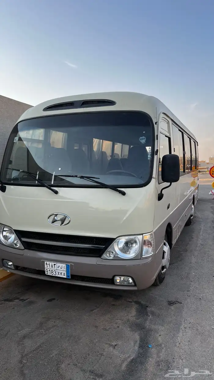 للإيجار باص هونداي كاونتي 30 راكب بدون سائق 1