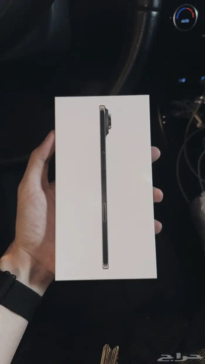 ايفون اير 256 1