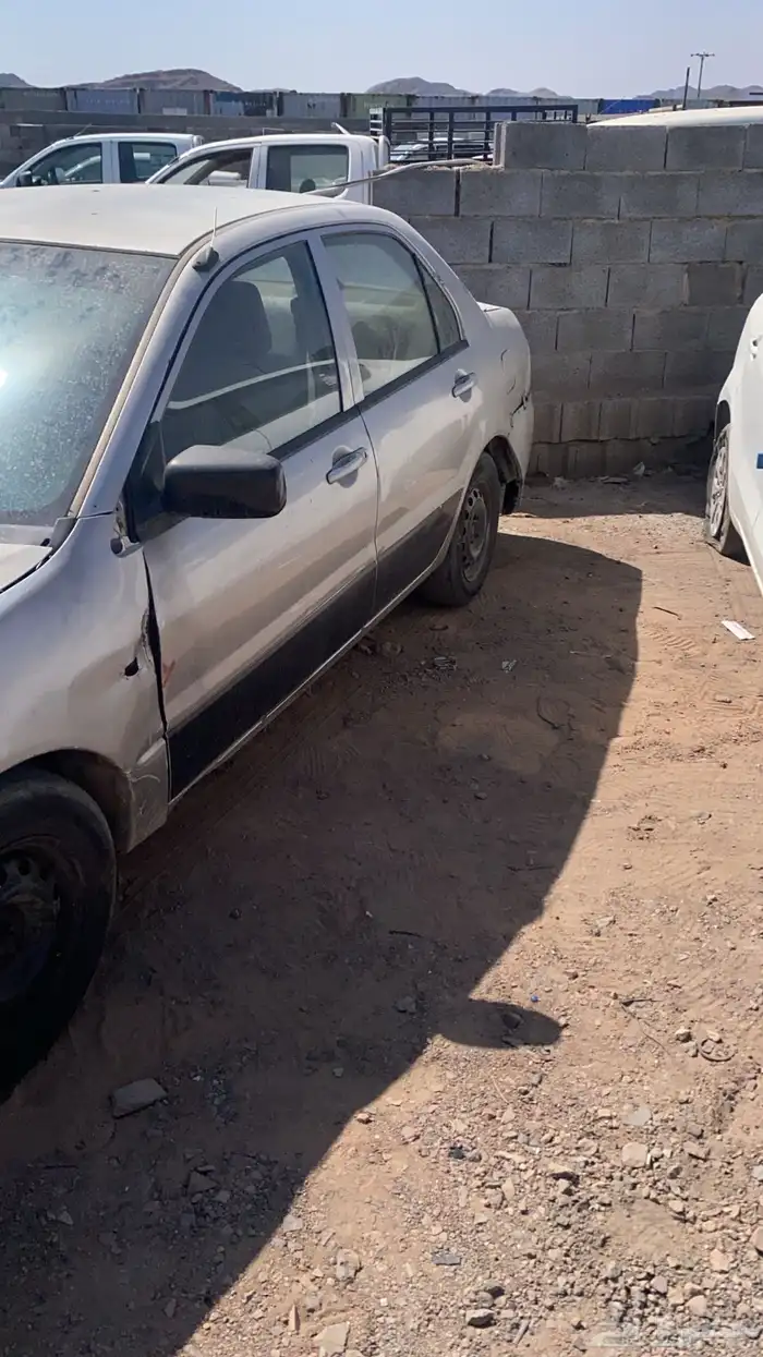 متسوبيشي لانسر تشليح قطع فقط 3