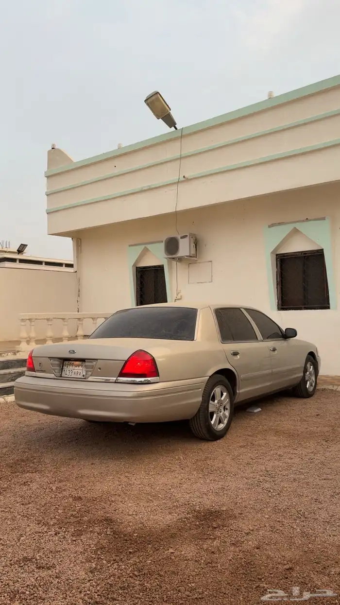 فورد فكتوريا 2008 مدني (لارج وسيع) 2