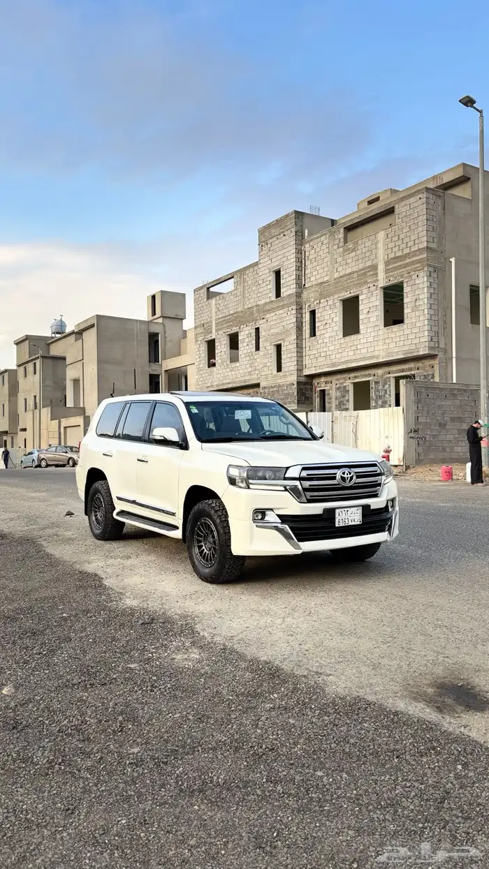 لاندكروزر 2008 مرهم 2021 11