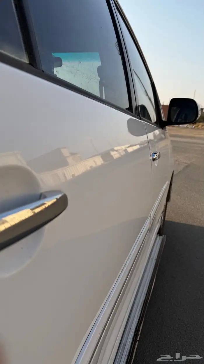 انوفا 2014 للبيع 2