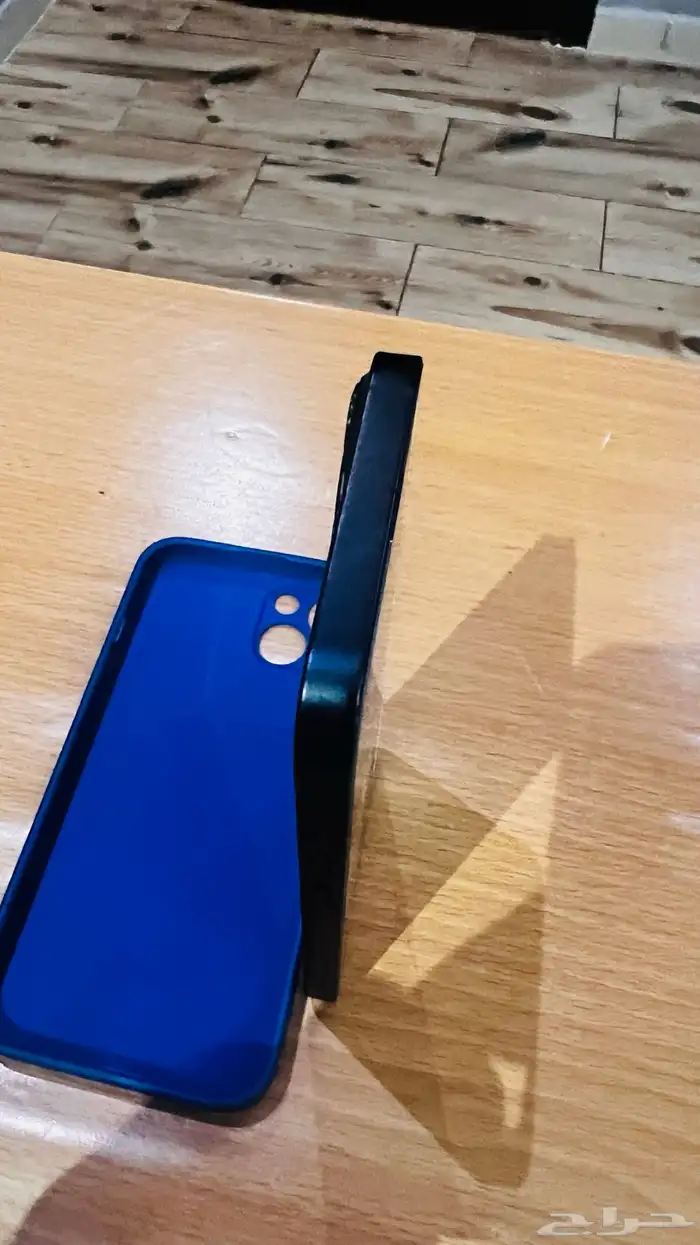 جوال ايفون 13 ذاكرة 256 قيقا مع ملاحظات 4