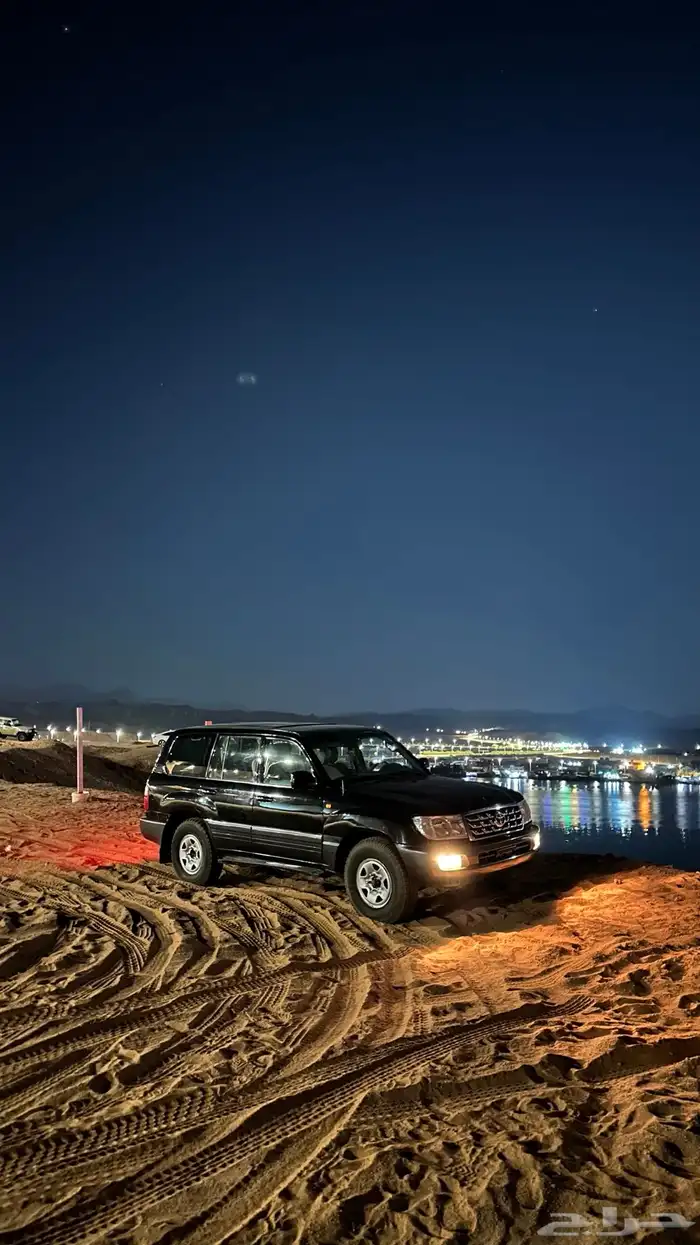 لكزس LX470 2001 3