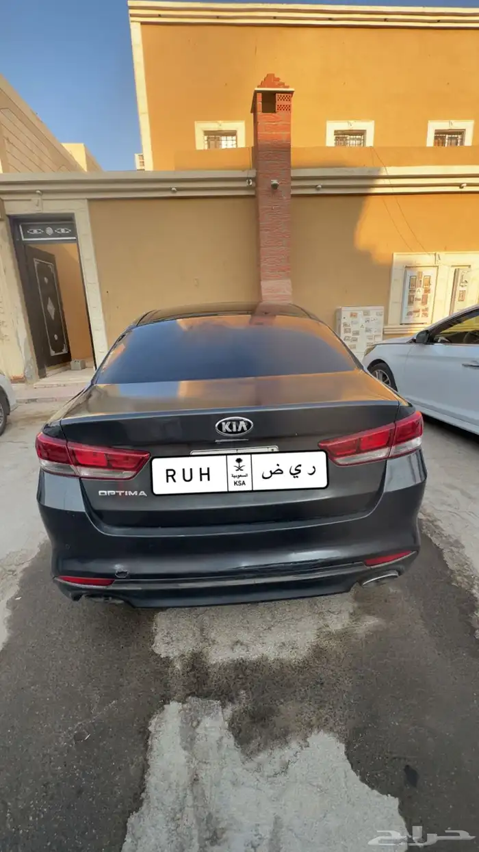 كيا اوبتيما للبيع 1