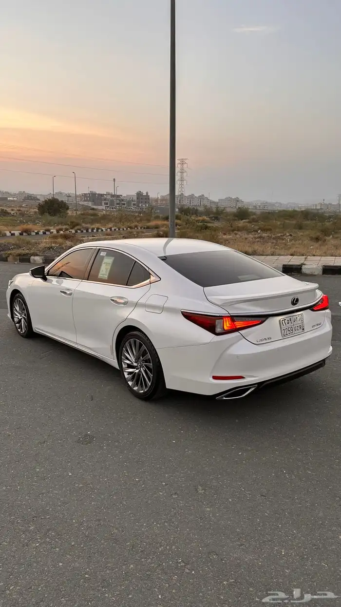 لكززس es اخو الجديد 63