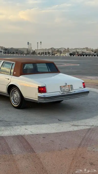 كاديلاك سيفيل 1977 عداد قليل index