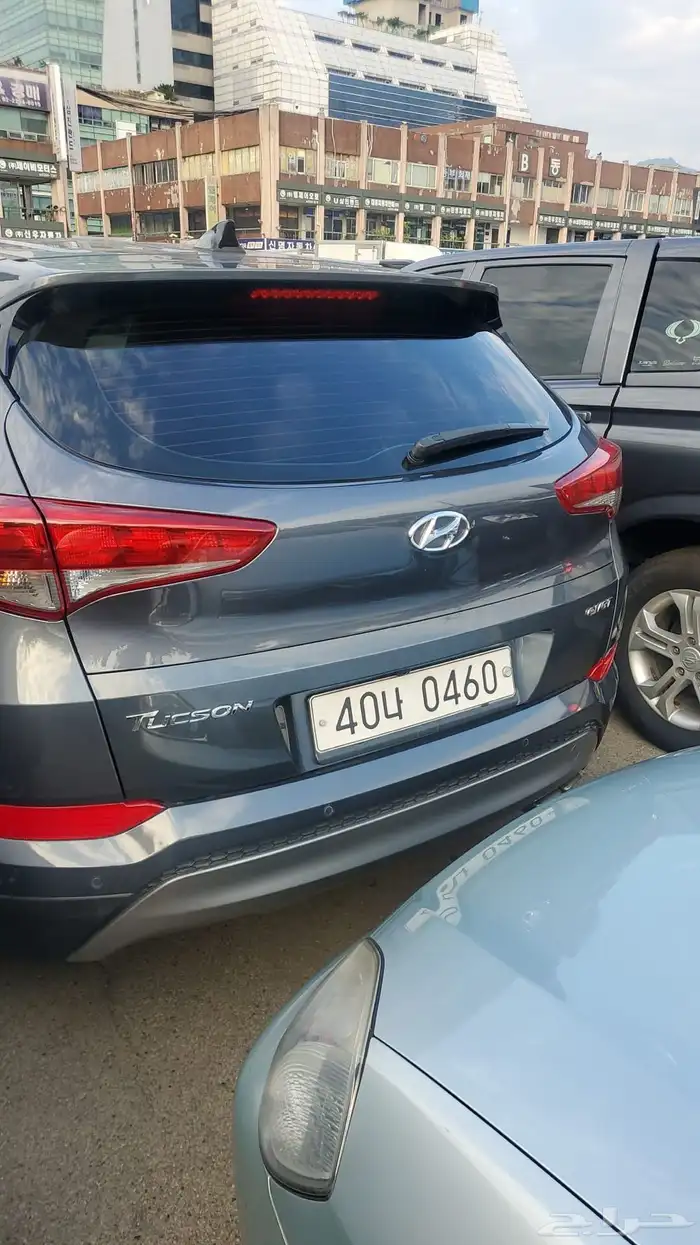 توسان بطاقة جمركية 2017 ماشي 160الف نظيف جدا  للبيع 7