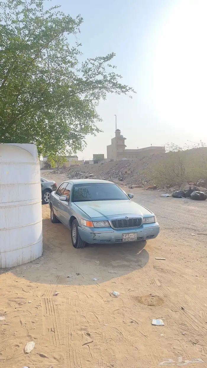 فورد ماركيز م 2000 1