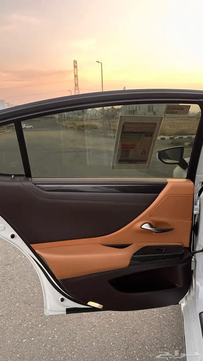 لكززس es اخو الجديد 40