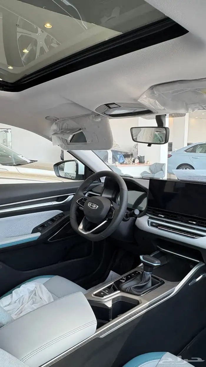 جيلي اميقراند الفل 2025 بسعر حصري لأصحاب الكاش 3