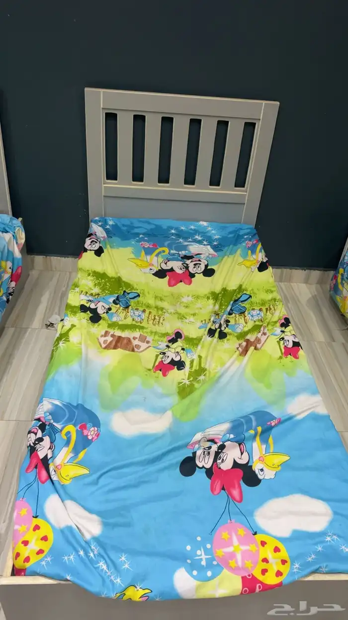 ثلاثه كراسي نفر 0