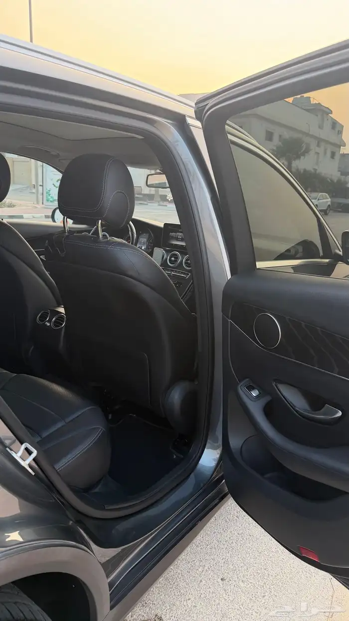 مرسيدس GLC300 2016 7