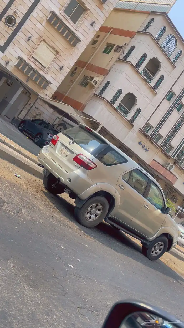 فورتشنر 2011 2