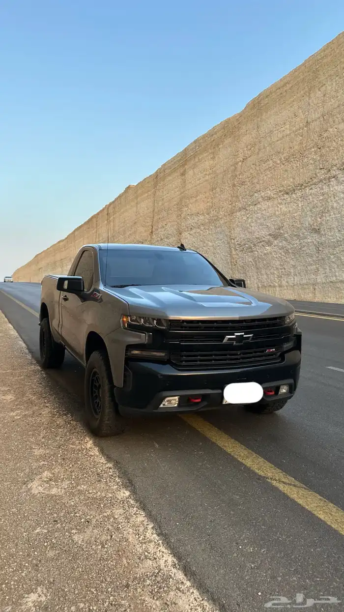 سلفرادو تريل بوس 8