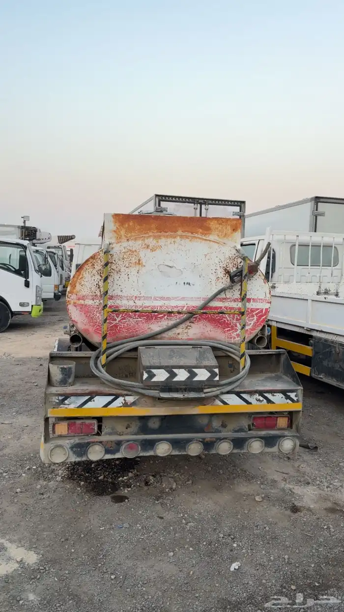 دينا ميتسوبيشي كانتر موديل 1994 4