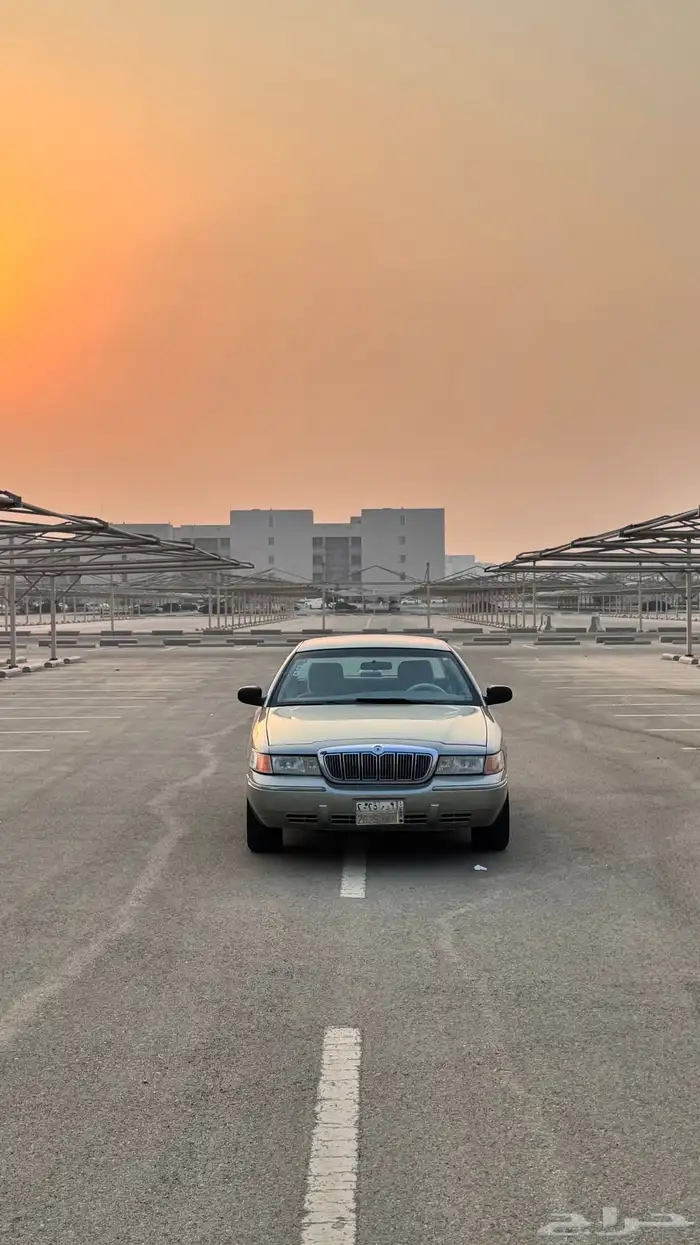 فورد ماركيز موديل 2002 10