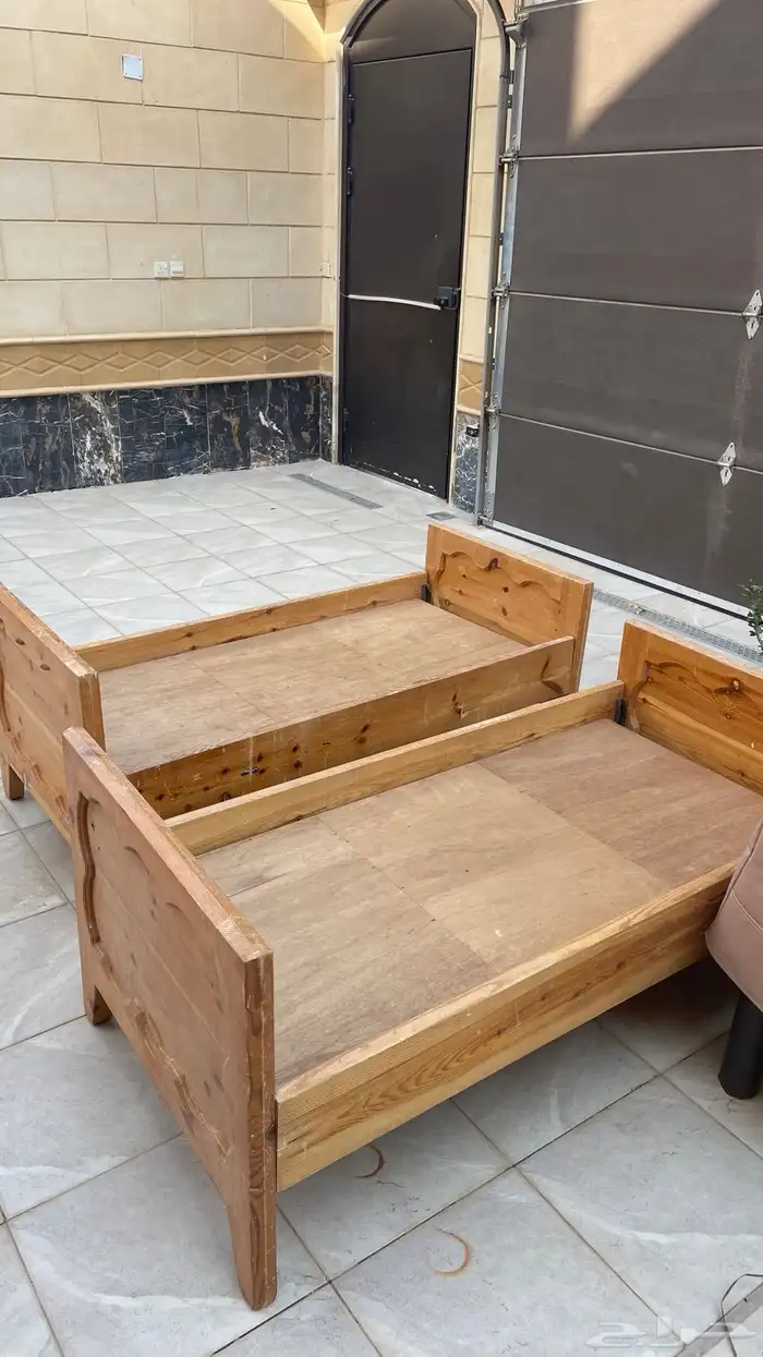 سرير اطفال 0