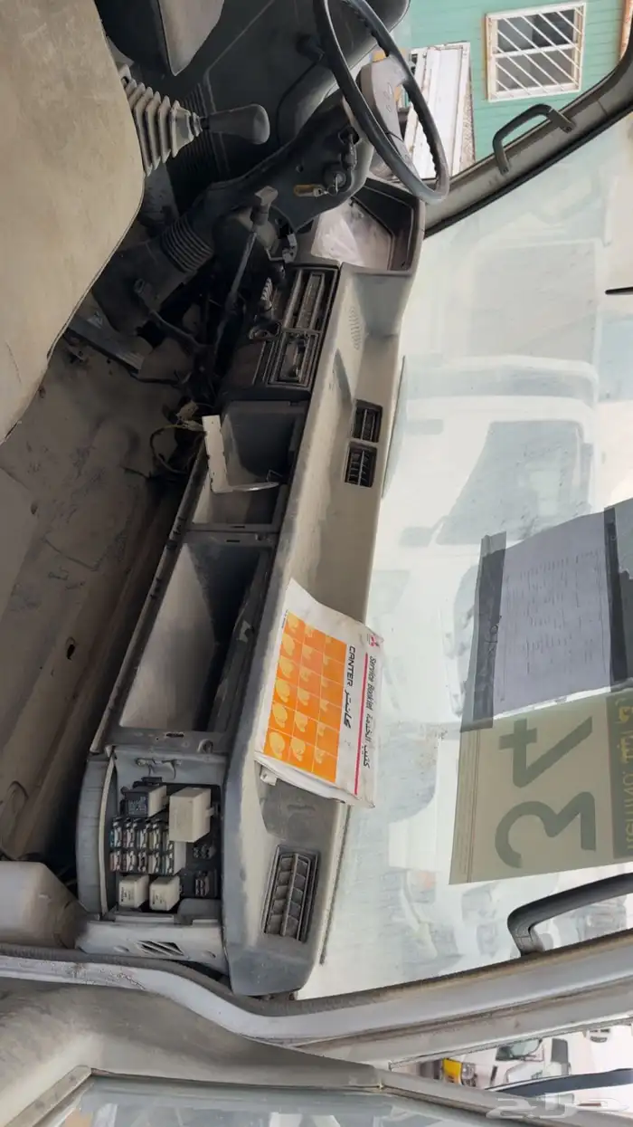 دينا ميتسوبيشي كانتر موديل 1994 19