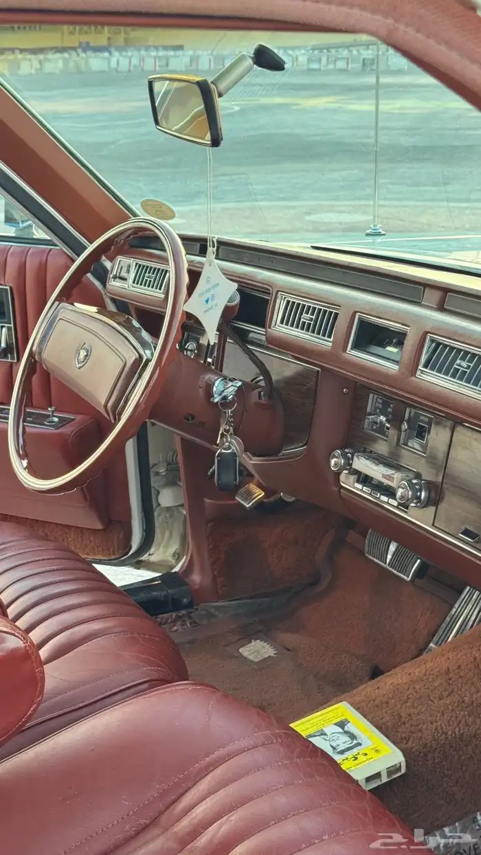 كاديلاك سيفيل 1977 عداد قليل 29