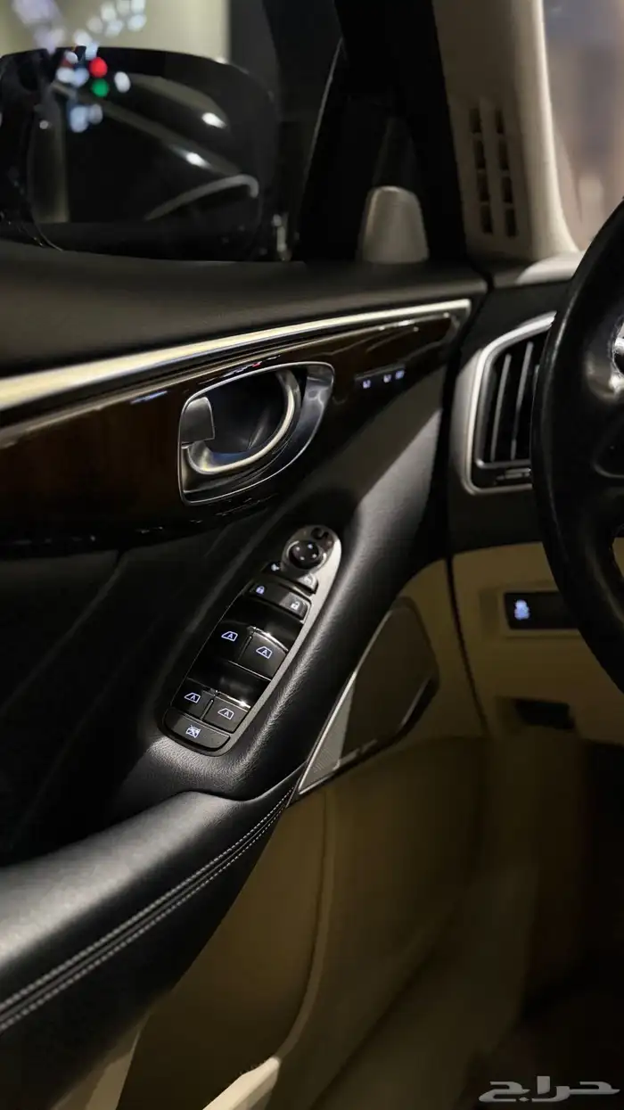 انفنتي Q50 2020 اسود ناري 25