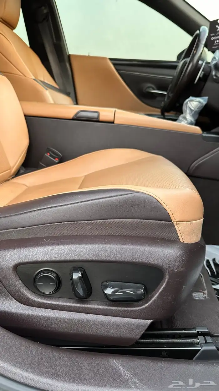 لكززس es اخو الجديد 31