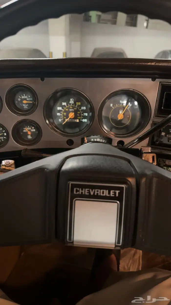 شفروليه رفرف كلاسيك للايجار 4