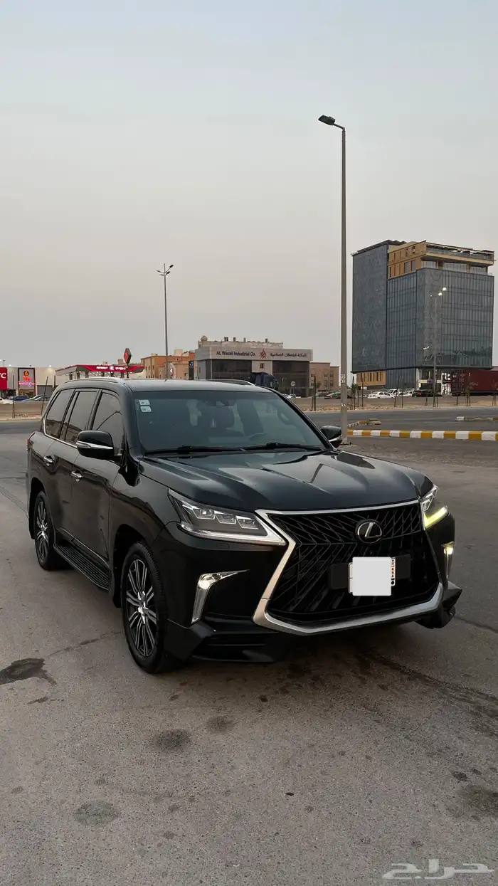 لكزس ال اكس 570 5