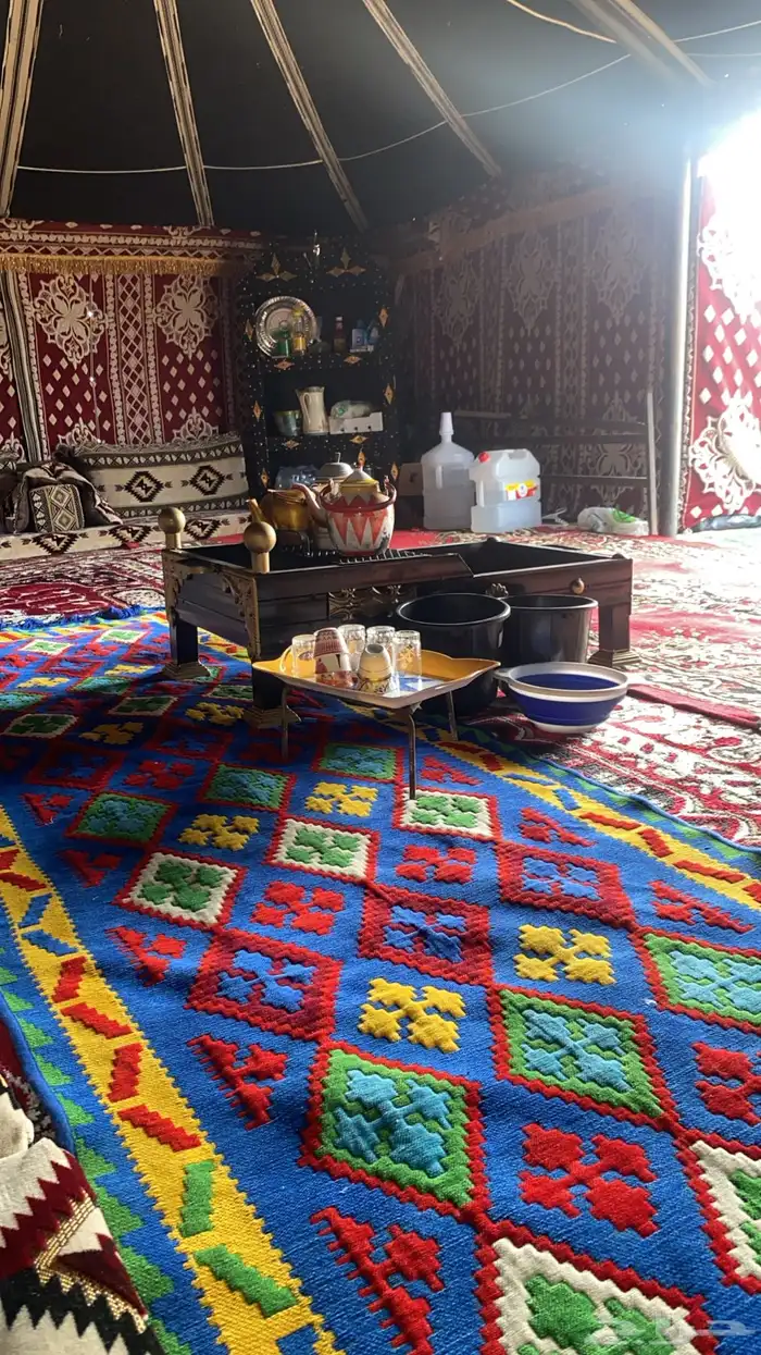 مخيم كامل بأثاثه 1