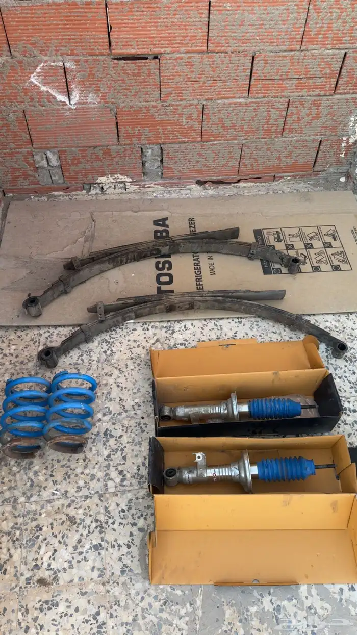 سست مقوسه وييات استراليه ومسعدات بروفندر تركب على هيلكس 1