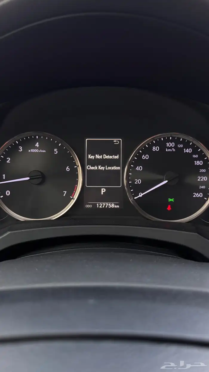 للبيع لكزس 2017 IS350 - فل كامل - بحالة الوكاله 9