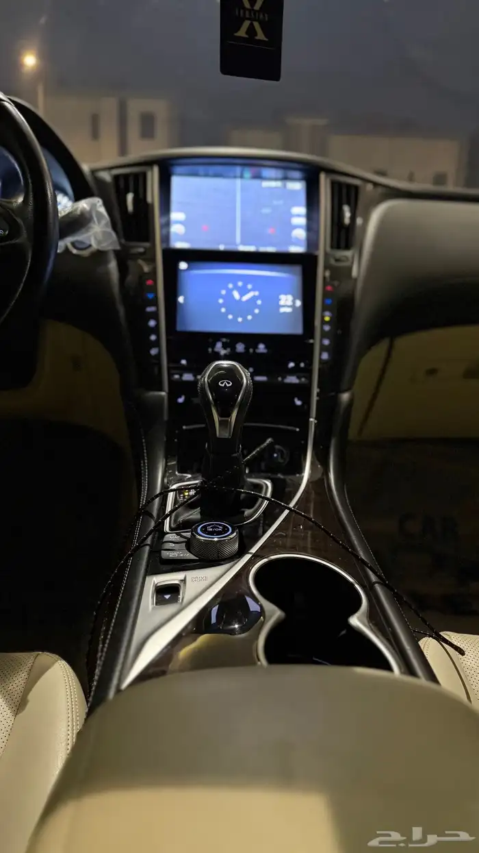 انفنتي Q50 2020 اسود ناري 18