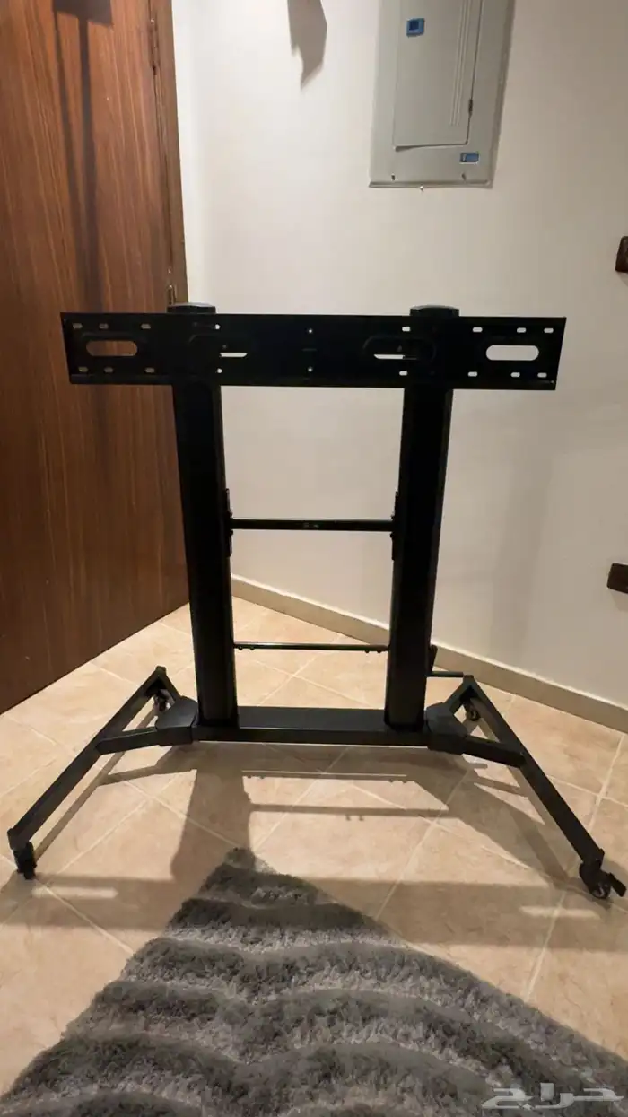 استاند حامل شاشة متنقل كبير وقوي 3