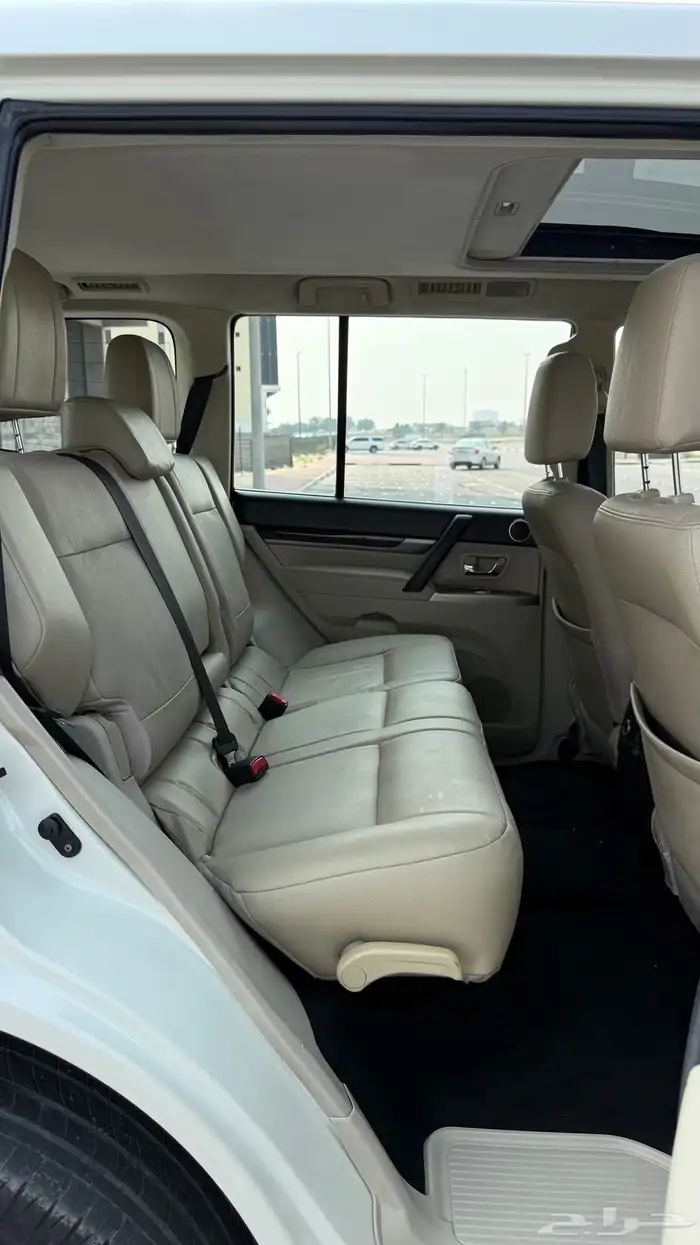 للبيع باجيرو 2017 فل كامل - مكينه 3800 23