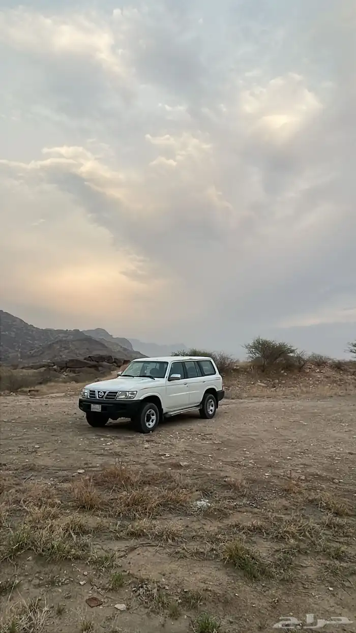 صالون نيسان 2003 1