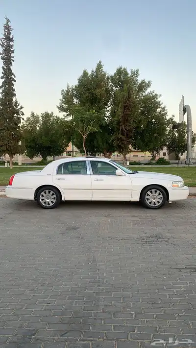 لنكولن تاون كار 2003 index