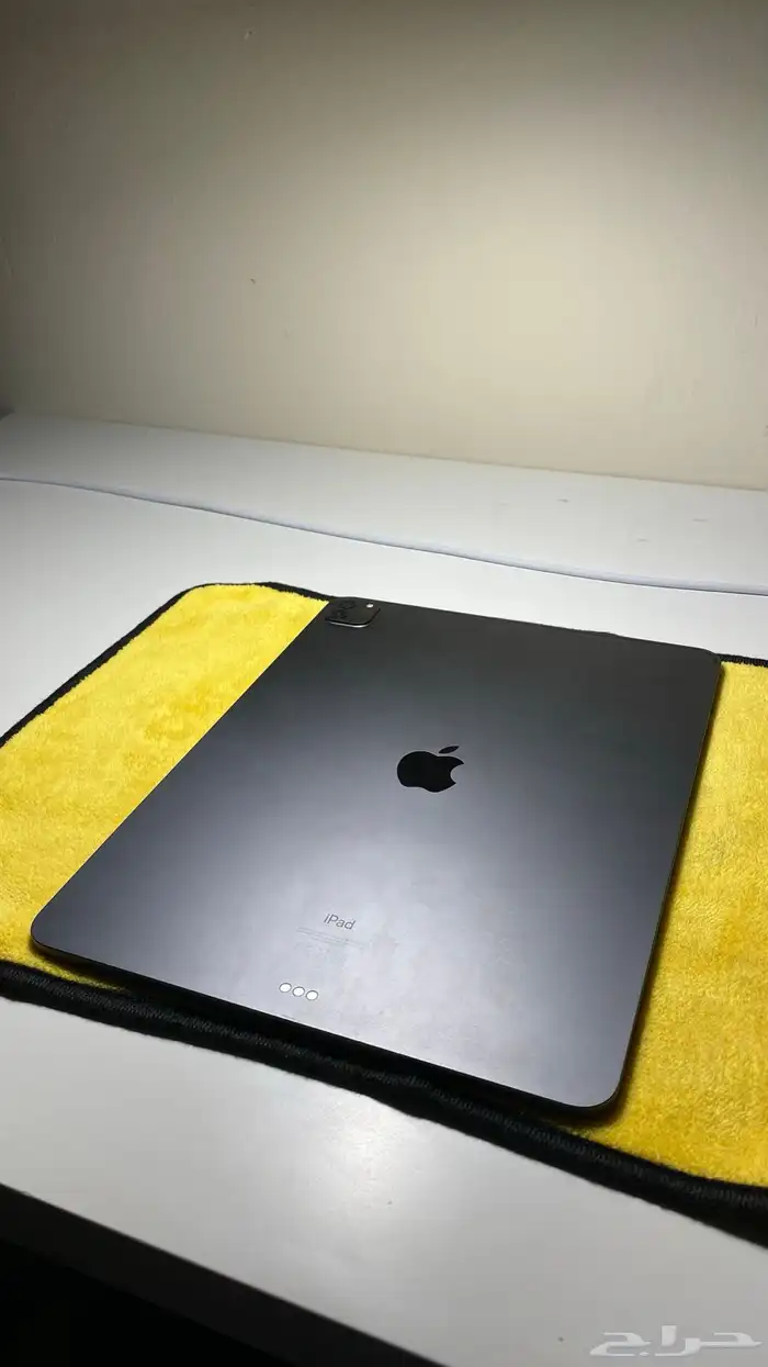 ايباد برو 12.9 انش وسعه 1 تيرابايت 21