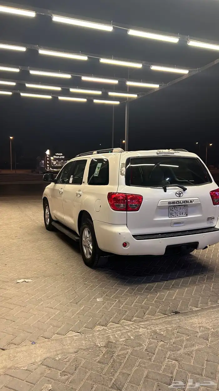 تويوتا سكويا 2016 بلد للبيع 3