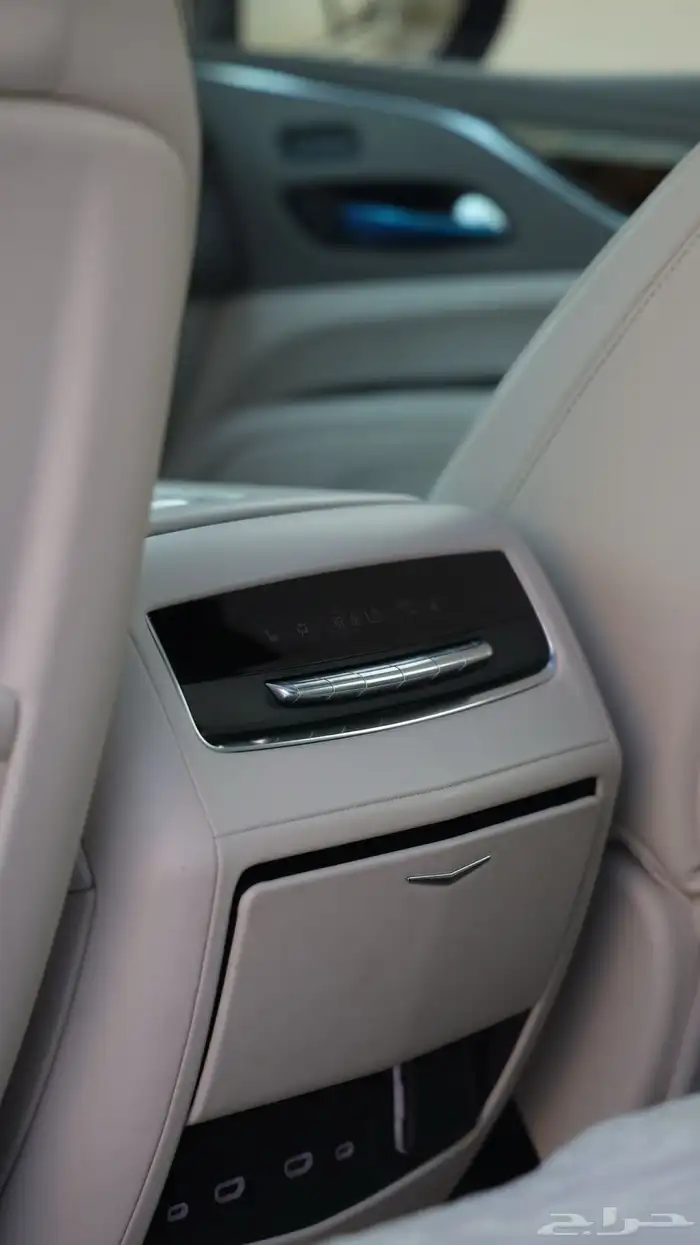 اسكاليد Sport .. بلاتينيوم ( نادر ) 36