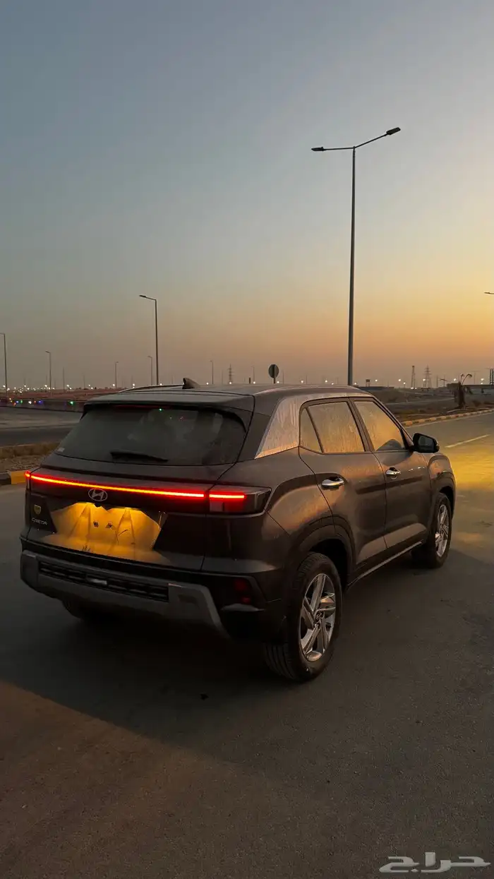 كريتا هونداي اللون اسود 2026 5