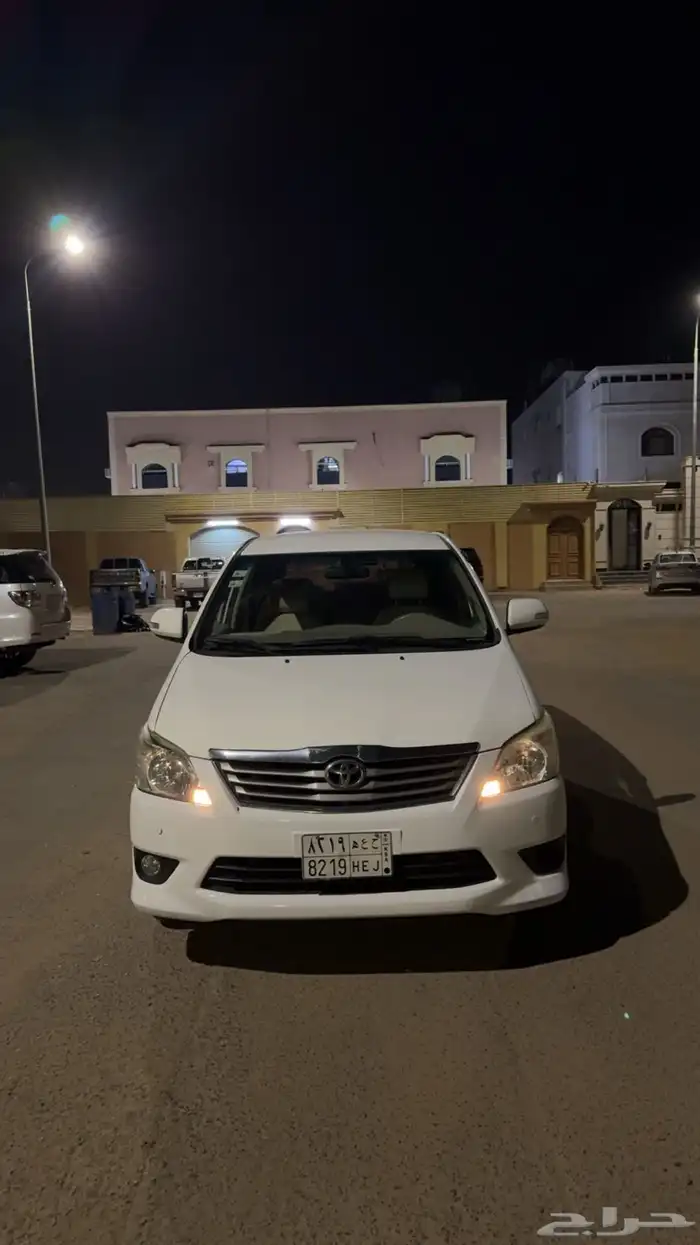 انوفا 2014 فل كامل ( ممشى قليل ) 1