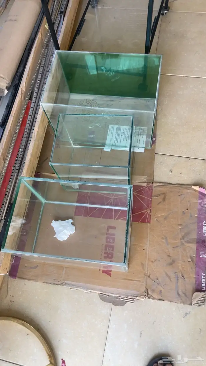 حوض سمك وزواحف تفصيل او صيانه الحوض 18