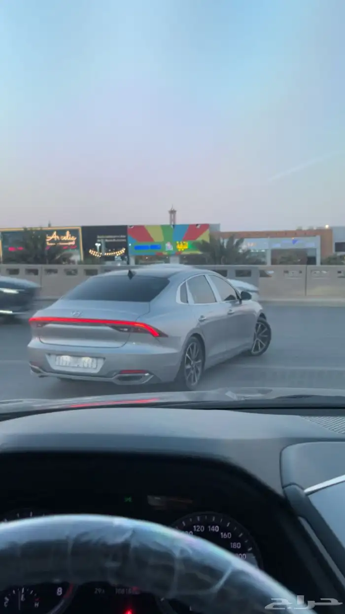 ازيرا 2021 للبيع او البدل 1